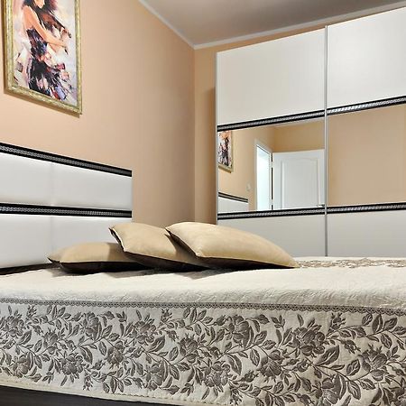 St George Apartment Veliko Tarnovo Exterior photo