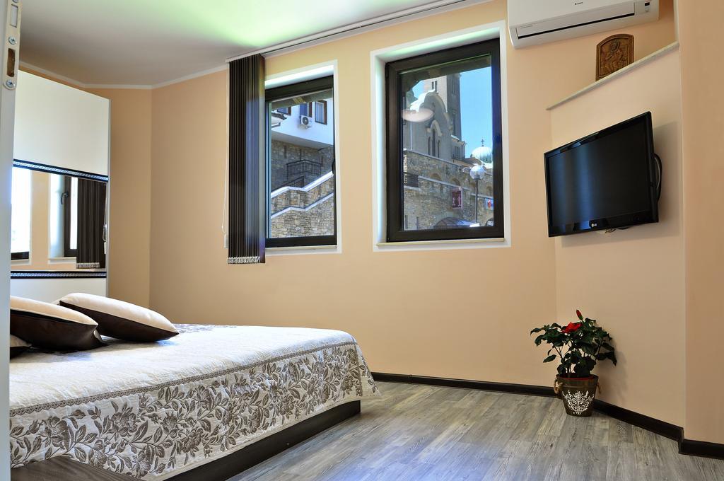 St George Apartment Veliko Tarnovo Exterior photo